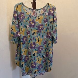 Floral Delight Short Sleeve Top